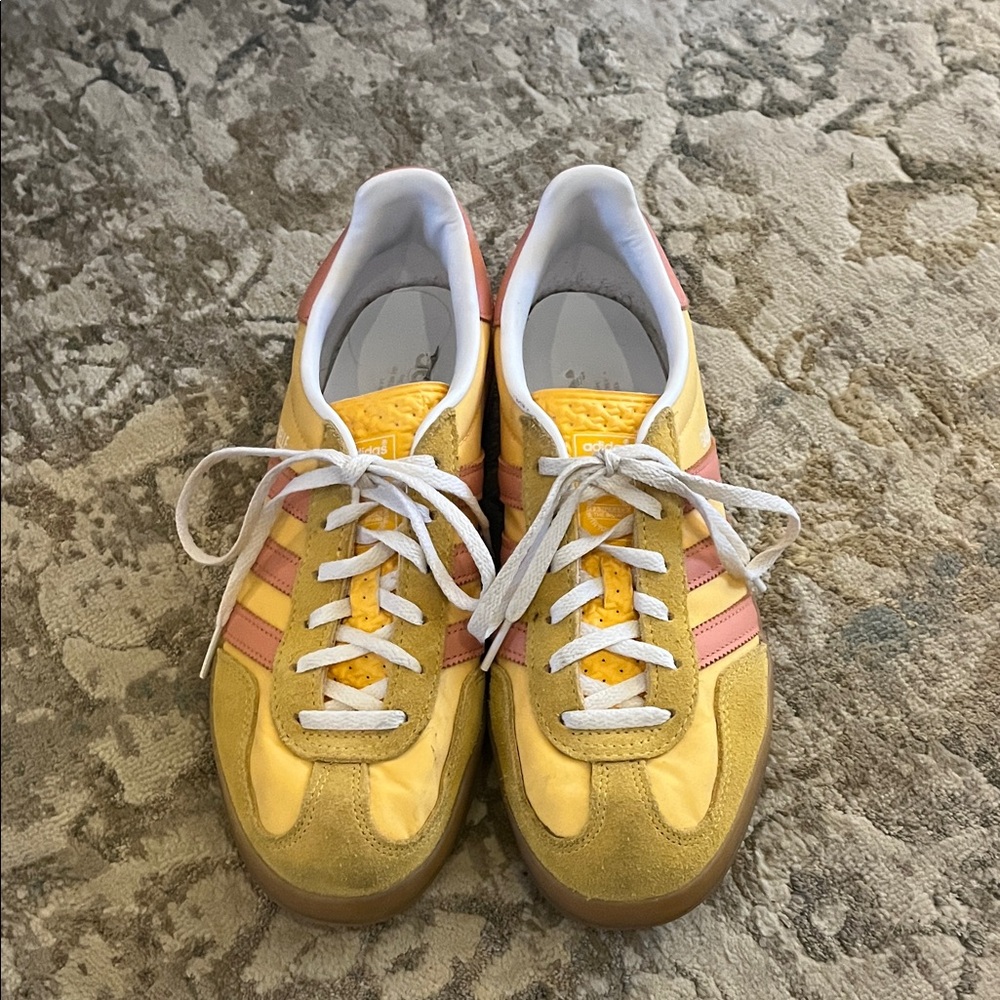 Adidas gazelles